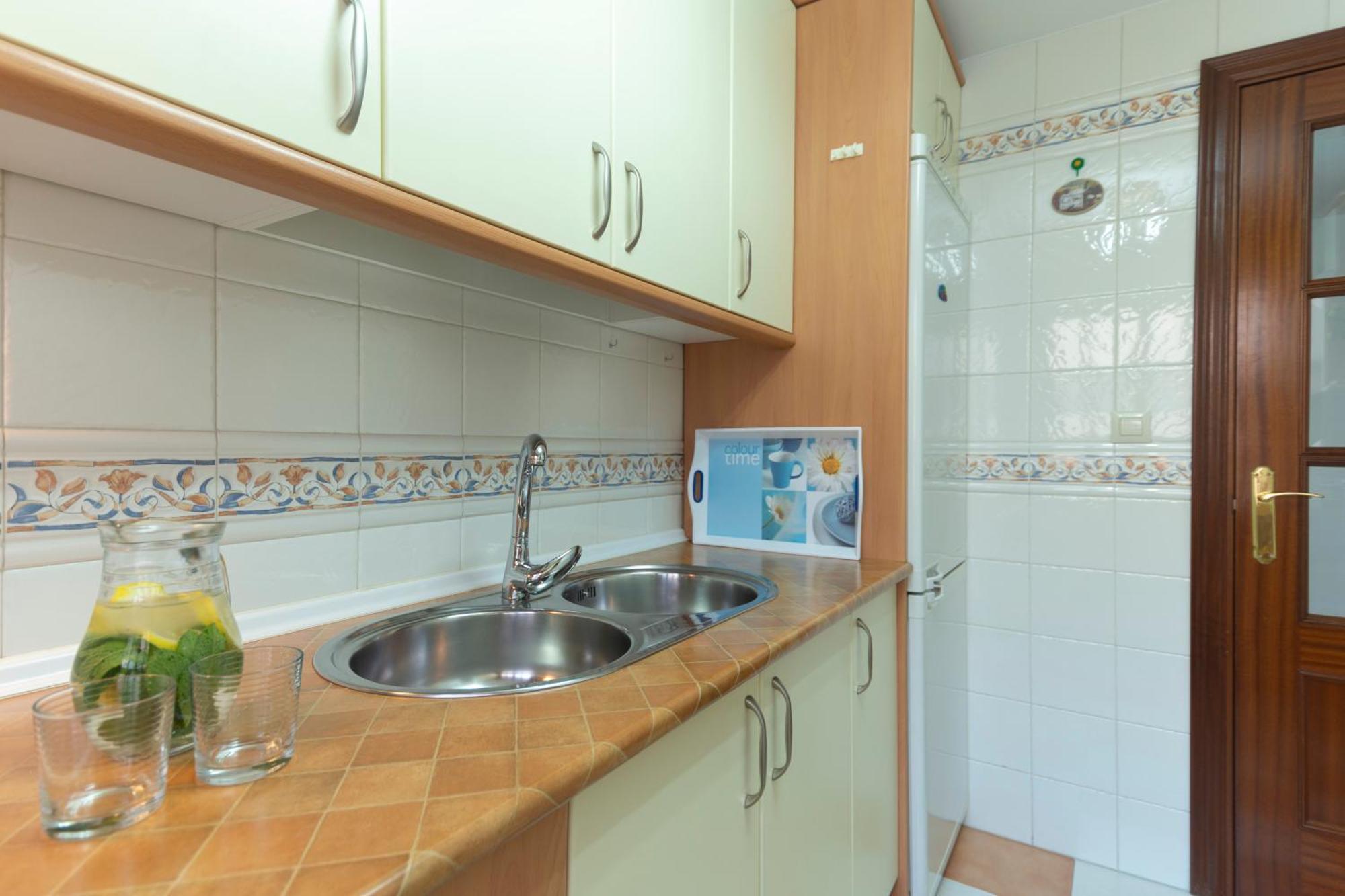 Apartamento Adultos Centro N V 1 Free Parking غرناطة المظهر الخارجي الصورة